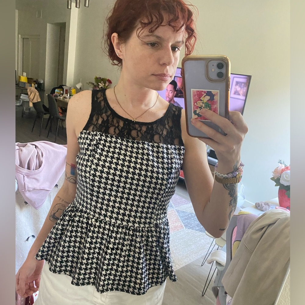 Black and white houndstooth peplum top